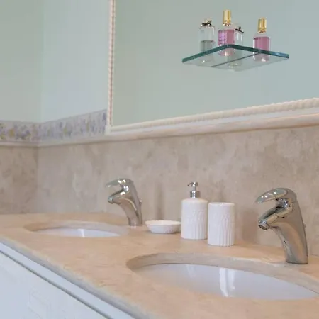 Luxury - & Swimming Pool 希法