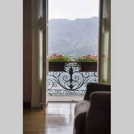 Luxury - & Swimming Pool Villa *