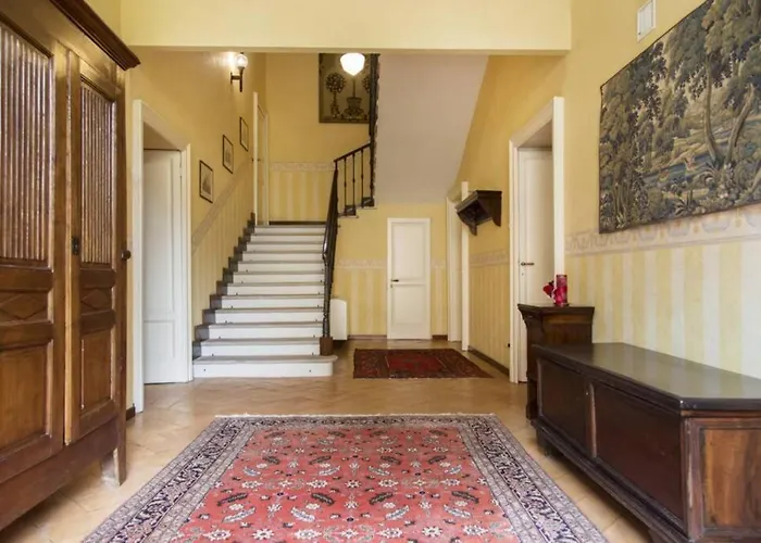 Luxury - & Swimming Pool 别墅 希法